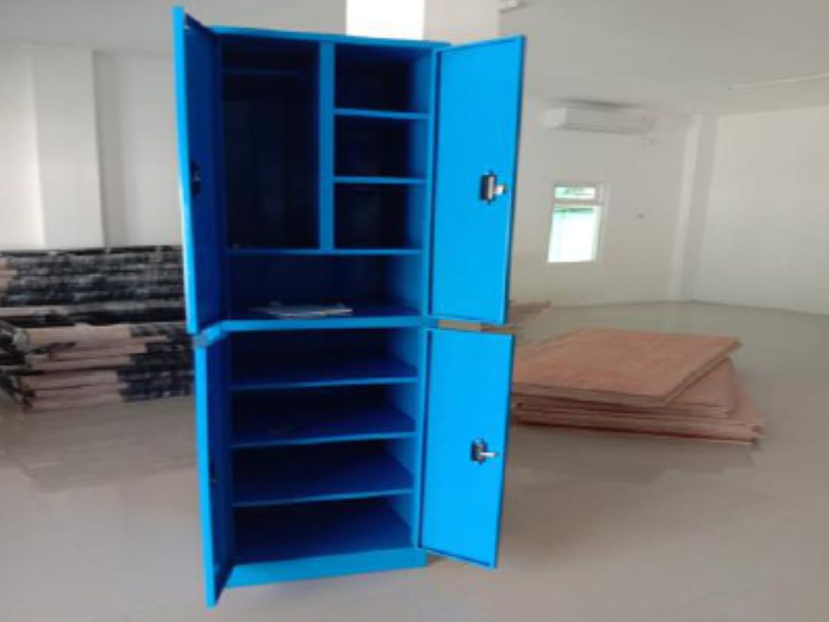 Steel Locker Cabinet (Blue) Steel Locker Cabinet (Blue)